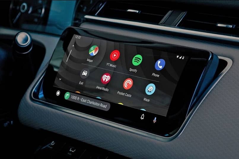 monitor con app de android auto 