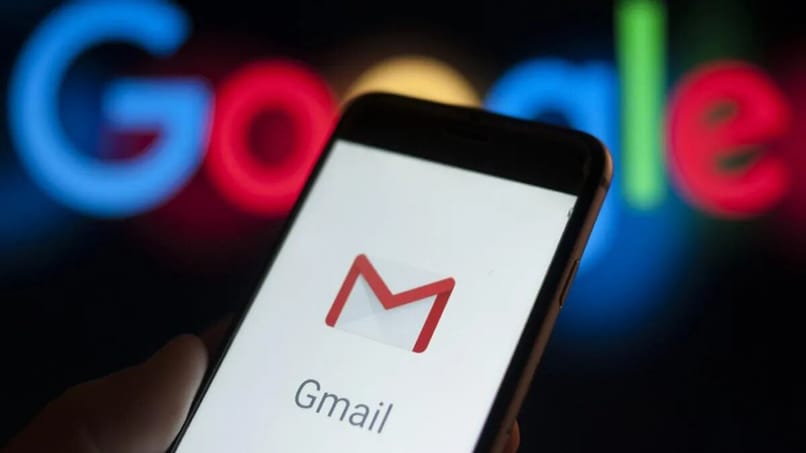 Gmail abierto en dispositivo móvil