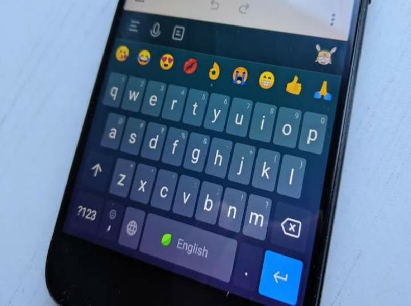 iphone emoji teclado