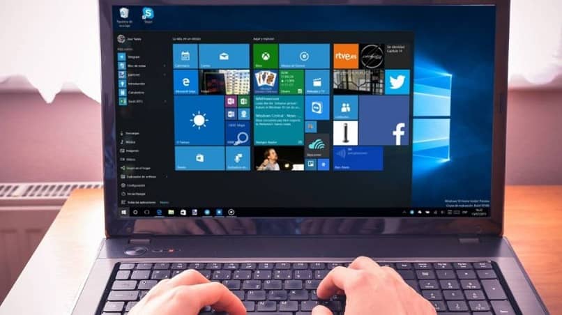 laptop con Windows 10
