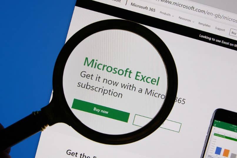 Lupe über Microsoft Excel