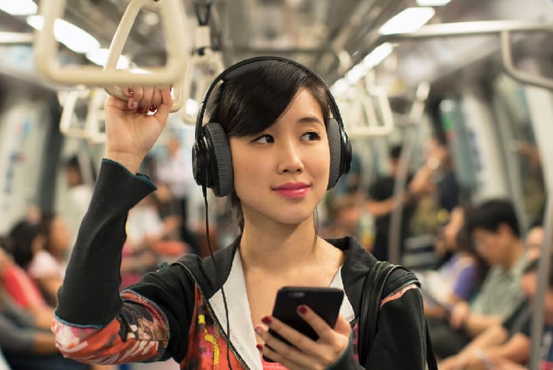 activar modo aleatorio Spotify