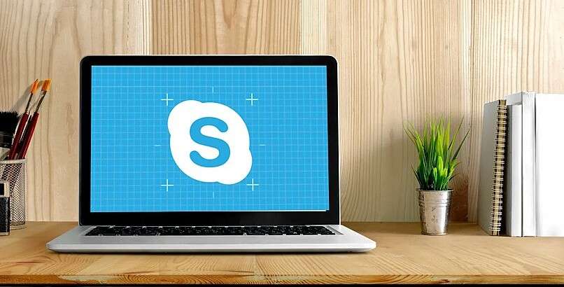 Computer mit Skype