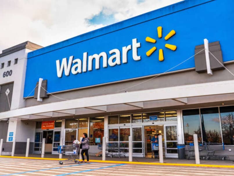 Walmart Stores bietet seine Kreditkarte mit Unterstützung der Inbursa Bank an